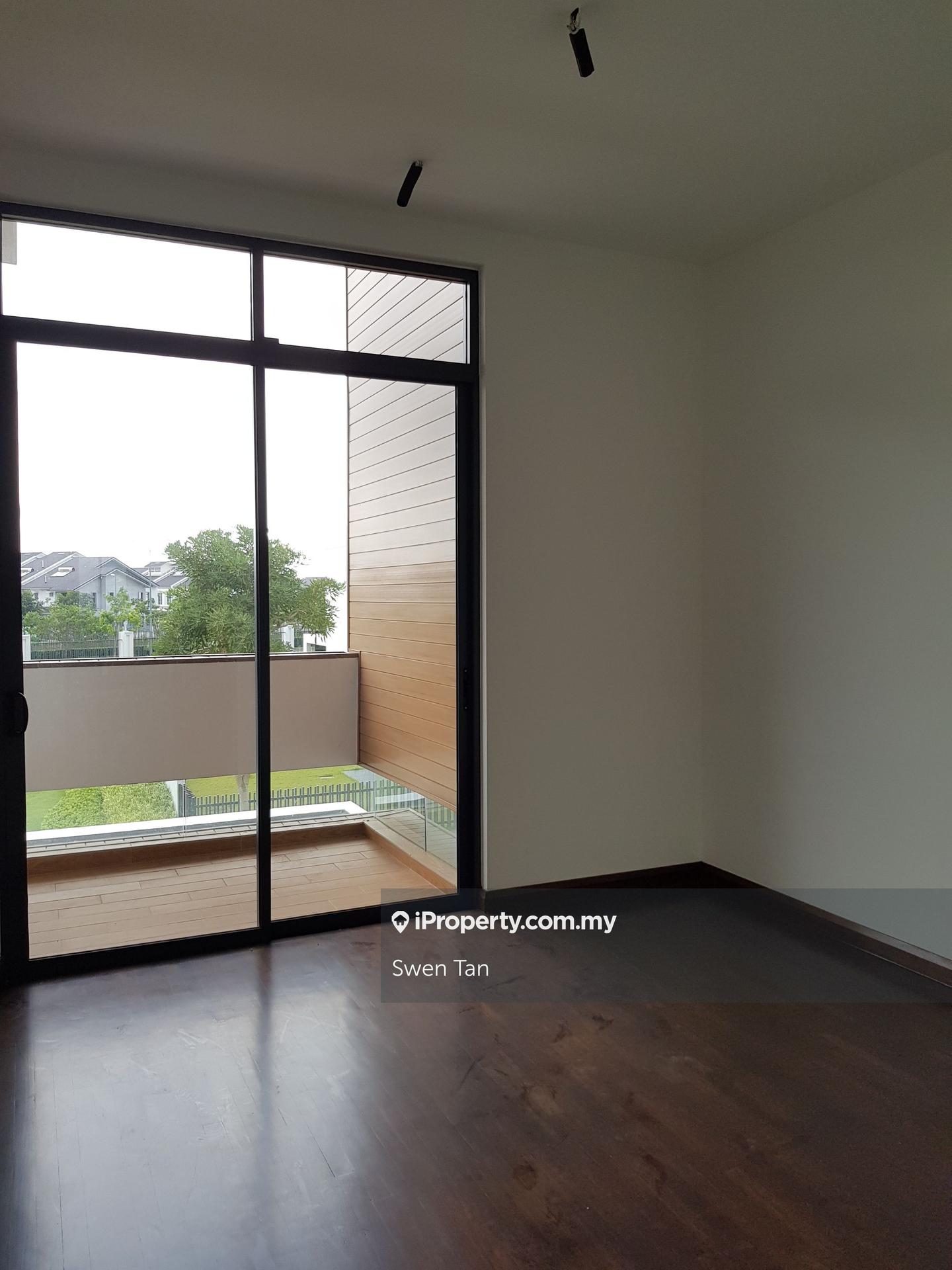 Rumah Berangkai 2 Tingkat untuk Dijual di Telok Panglima Garang, Selangor oleh Swen Tan - iProperty.com.my