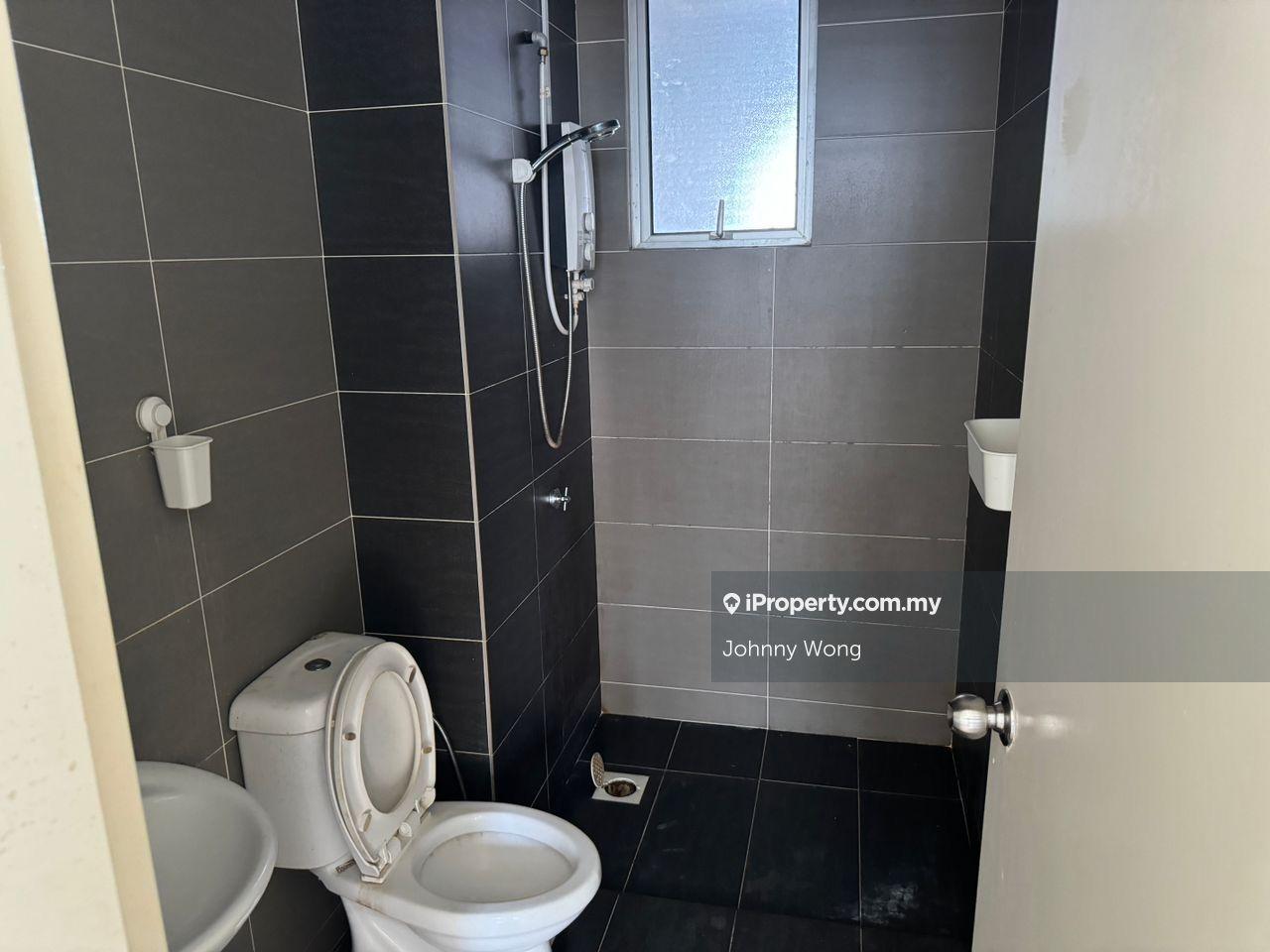 Service Residence for Sale in Maxim Residences by Johnny Wong - iProperty.com.my