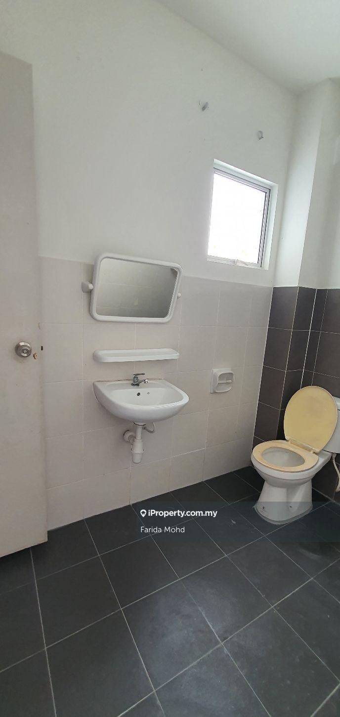 Semi-Detached House for Sale in Bandar Baru Puncak Alam, Puncak Alam by Farida Mohd - iProperty.com.my
