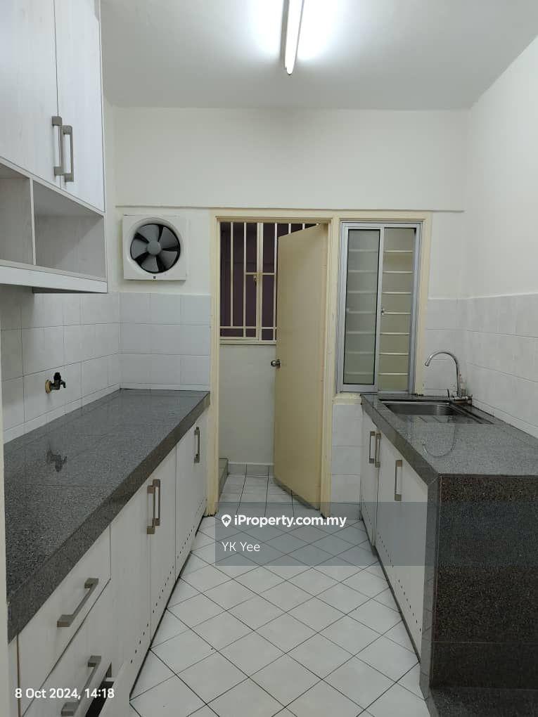 Condominium for Sale in Green Avenue Condominium by YK Yee - iProperty.com.my