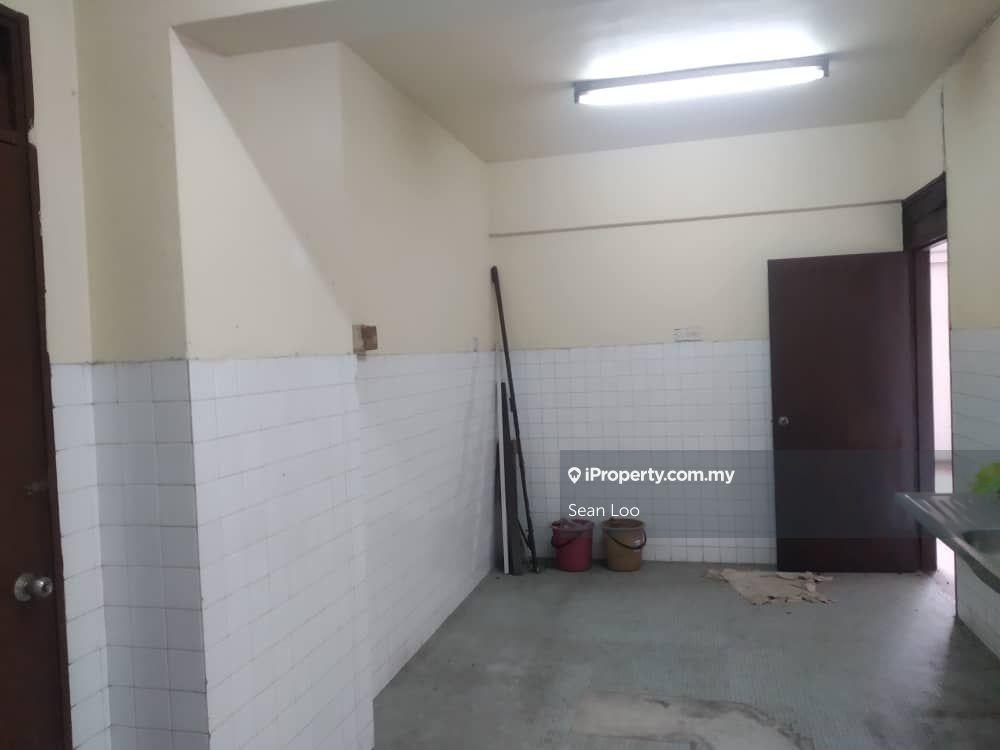 Apartment for Sale in Bangunan Choo Cheng Khay by Sean Loo - iProperty.com.my