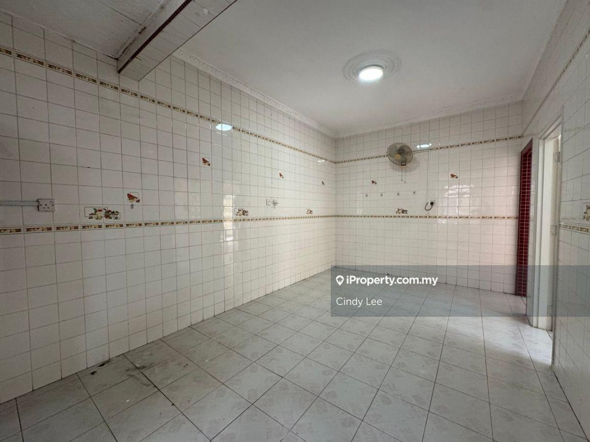 2-storey Terraced House for Sale in Taman Overseas Union (Taman Oug), Jalan Klang Lama (Old Klang Road) by Cindy Lee - iProperty.com.my