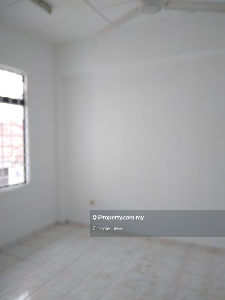 2-storey Terraced House for Sale in Nilai, Seremban by Connie Liew - iProperty.com.my