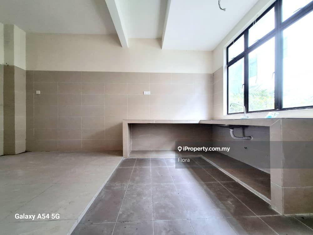 2-storey Terraced House for Sale in Lakeside Residences, Puchong by Flora - iProperty.com.my