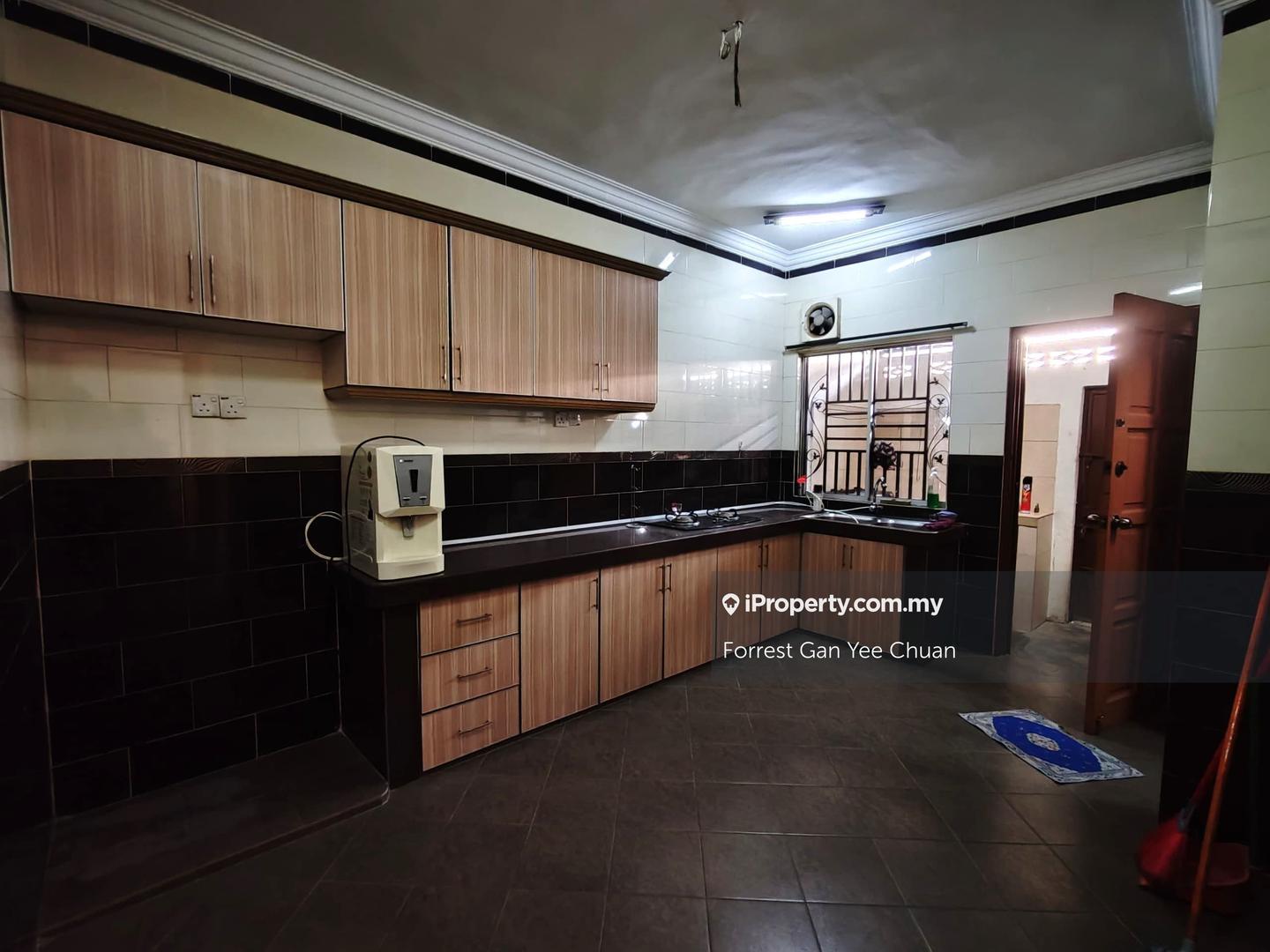 Rumah Berangkai 2 Tingkat untuk Dijual di Taman Saga, Klang oleh Forrest Gan Yee Chuan - iProperty.com.my