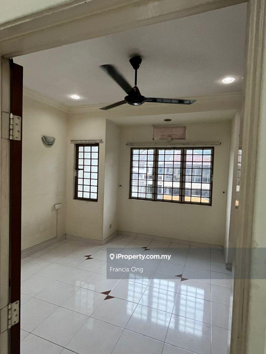 Rumah Berangkai 2 Tingkat untuk Disewa di Taman Bukit Mewah, Kajang oleh Francis Ong - iProperty.com.my