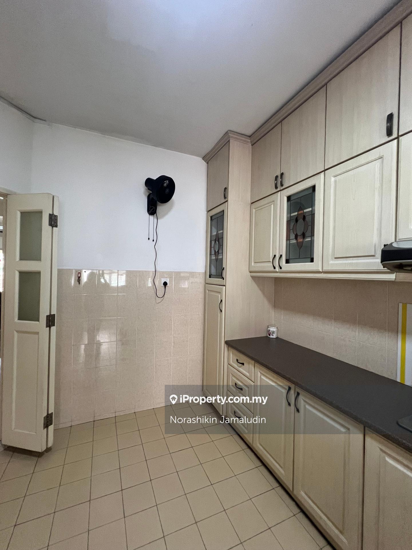 Rumah Berangkai 2 Tingkat untuk Disewa di Kota Damansara, Selangor oleh Norashikin Jamaludin - iProperty.com.my
