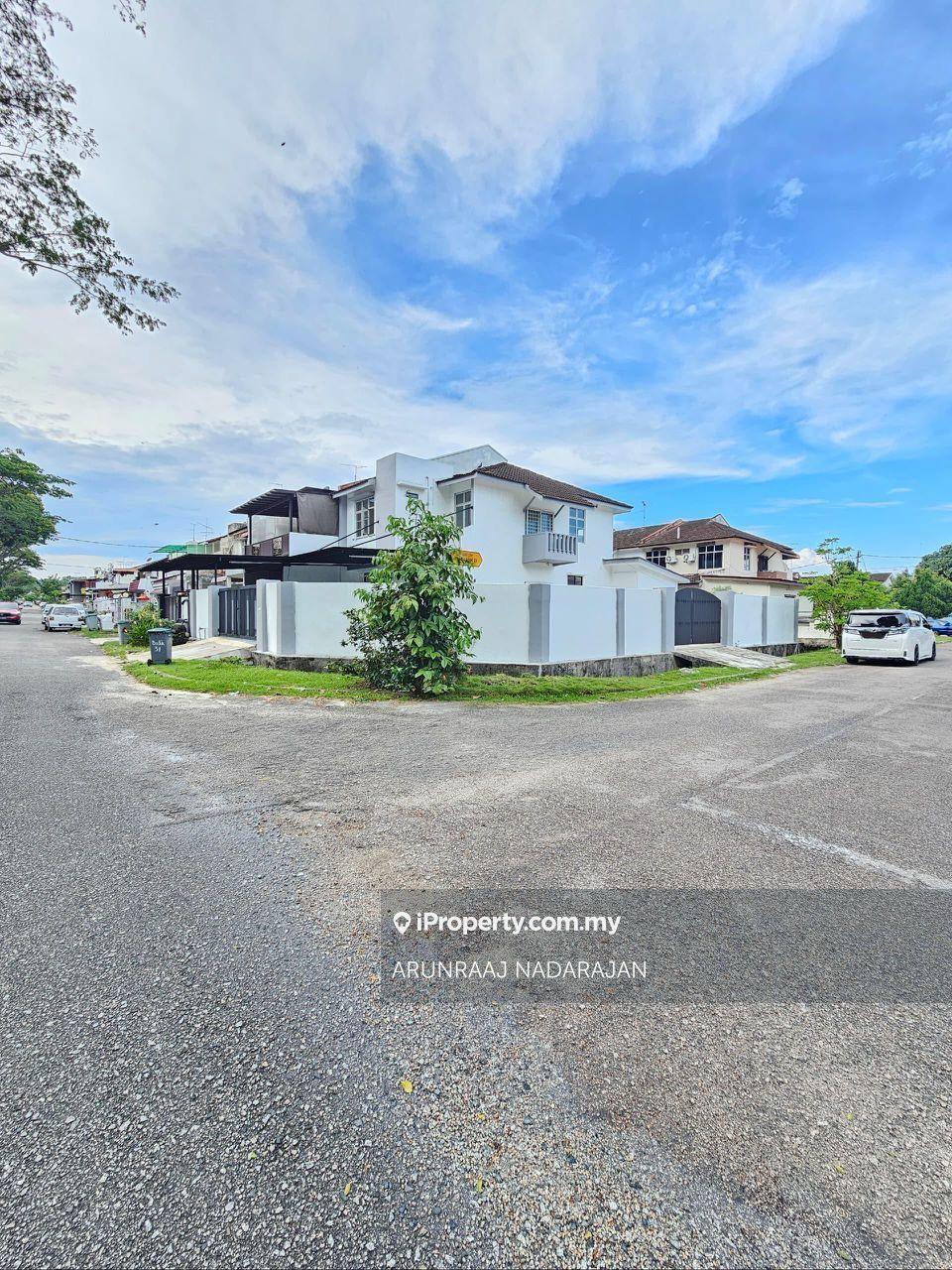 Rumah Berangkai 2 Tingkat untuk Dijual di Taman Puteri Wangsa, Ulu Tiram oleh ARUNRAAJ NADARAJAN - iProperty.com.my