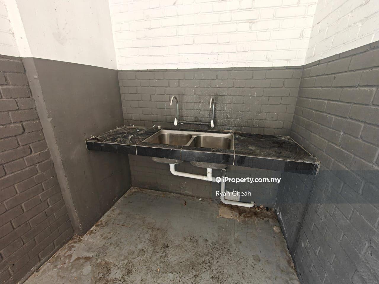 Pejabat untuk Disewa di Hospital Sungai Buloh, Sungai Buloh oleh Ryan Cheah - iProperty.com.my