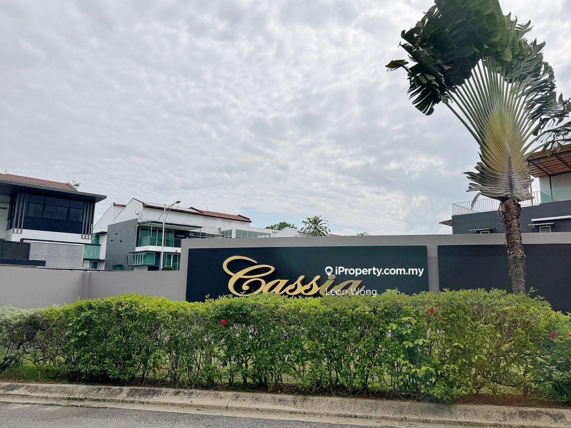 Rumah Berangkai 3.5 Tingkat untuk Dijual di TAMAN CASSIA Rawang ,Sri Hijau, New Green Park, Rawang oleh Leon Wong - iProperty.com.my