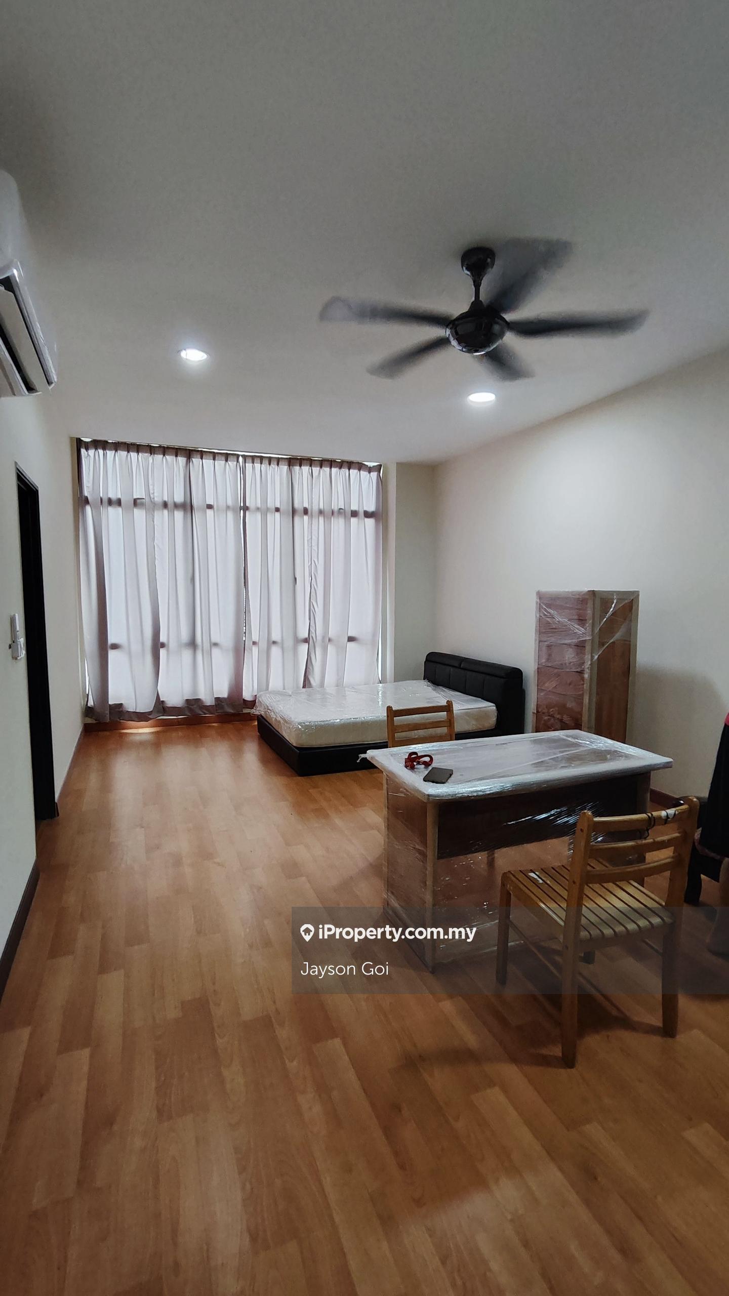 Rumah Berangkai 3 Tingkat untuk Disewa di Perdana Residence 2, Selayang, Batu Caves, Kepong, Selayang oleh Jayson Goi - iProperty.com.my