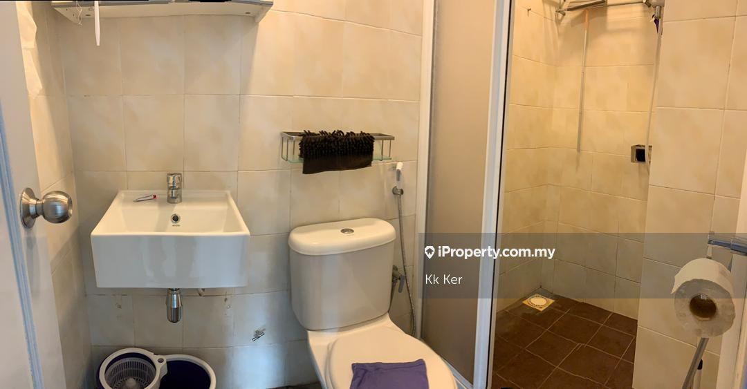 Residensi Servis untuk Disewa di E-Tiara oleh Kk Ker - iProperty.com.my