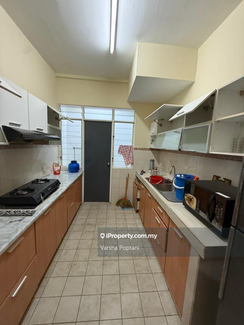 Service Residence for Rent in Scott Sentral by Varsha Poptani - iProperty.com.my