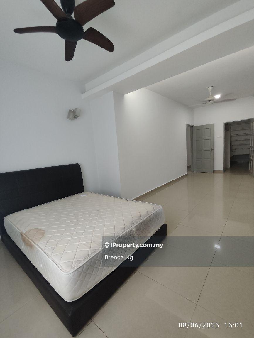 Rumah Berangkai 2.5 Tingkat untuk Disewa di SS18, Subang Jaya oleh Brenda Ng - iProperty.com.my