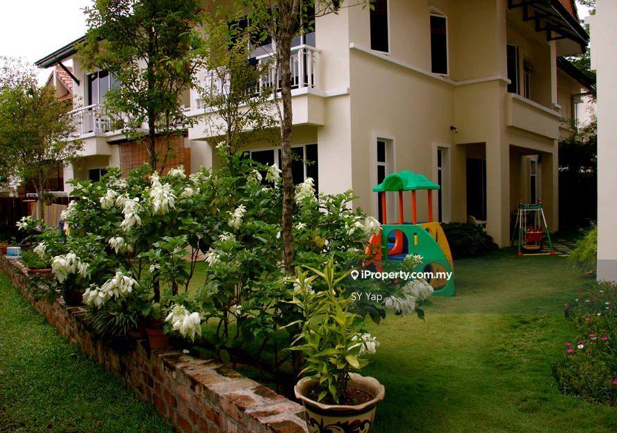 Rumah Berangkai 3 Tingkat untuk Disewa di Adiva Courtyard Desa Parkcity, Desa Parkcity oleh SY Yap - iProperty.com.my