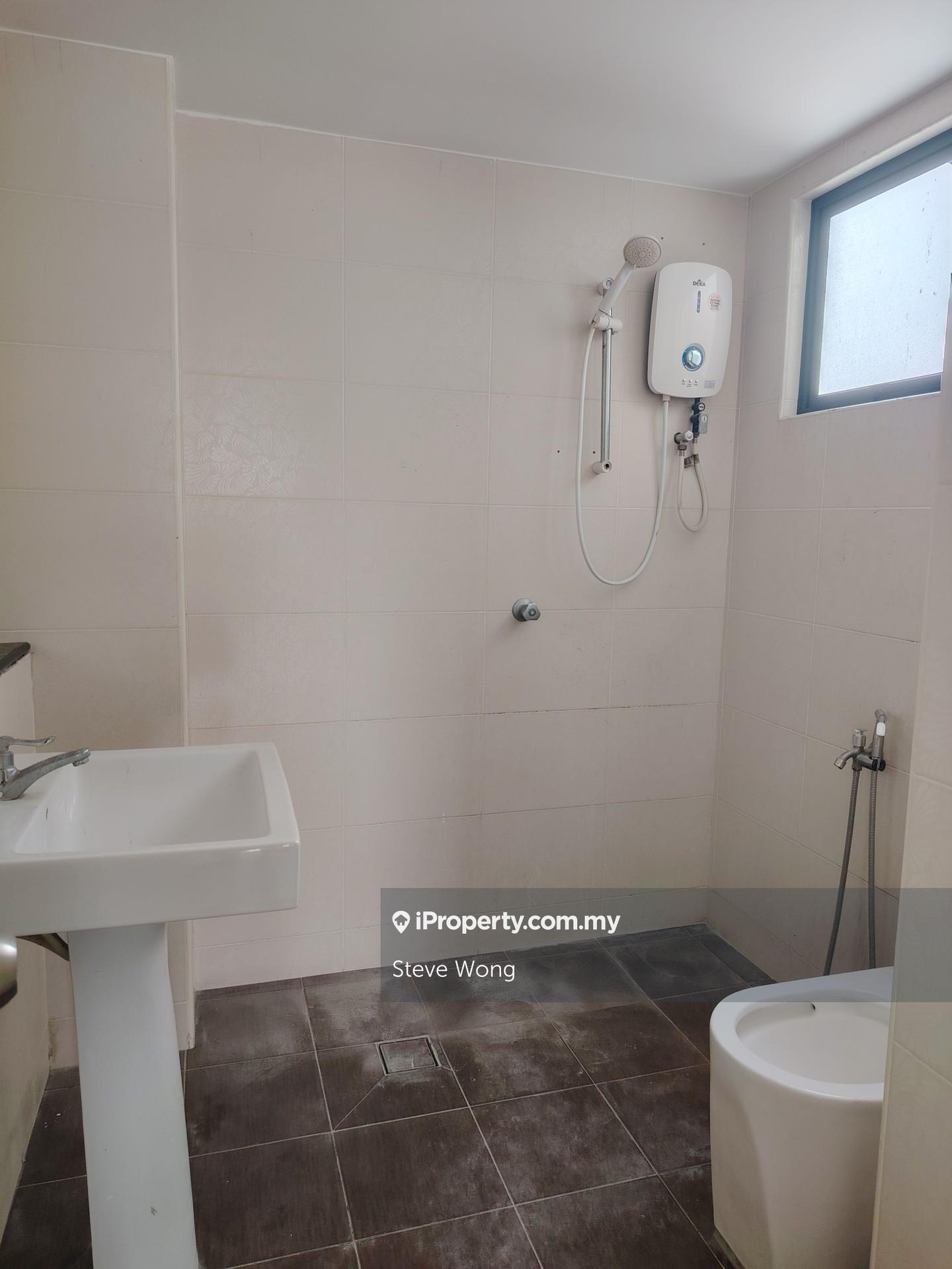 Condominium for Sale in Bam Villa by Steve Wong - iProperty.com.my