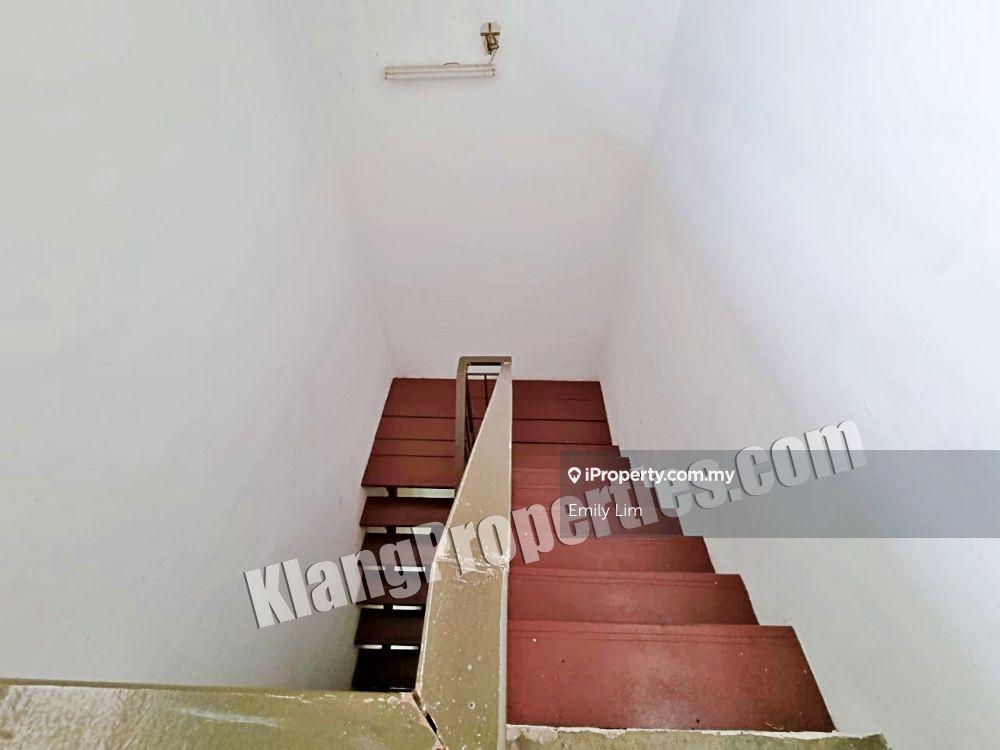 Rumah Berangkai 2.5 Tingkat untuk Dijual di 6xoig, Klang oleh Emily Lim - iProperty.com.my