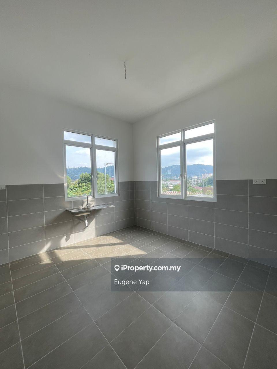 Rumah Berangkai 3 Tingkat untuk Dijual di Puncak Indah @ Ampang, Ampang oleh Eugene Yap - iProperty.com.my