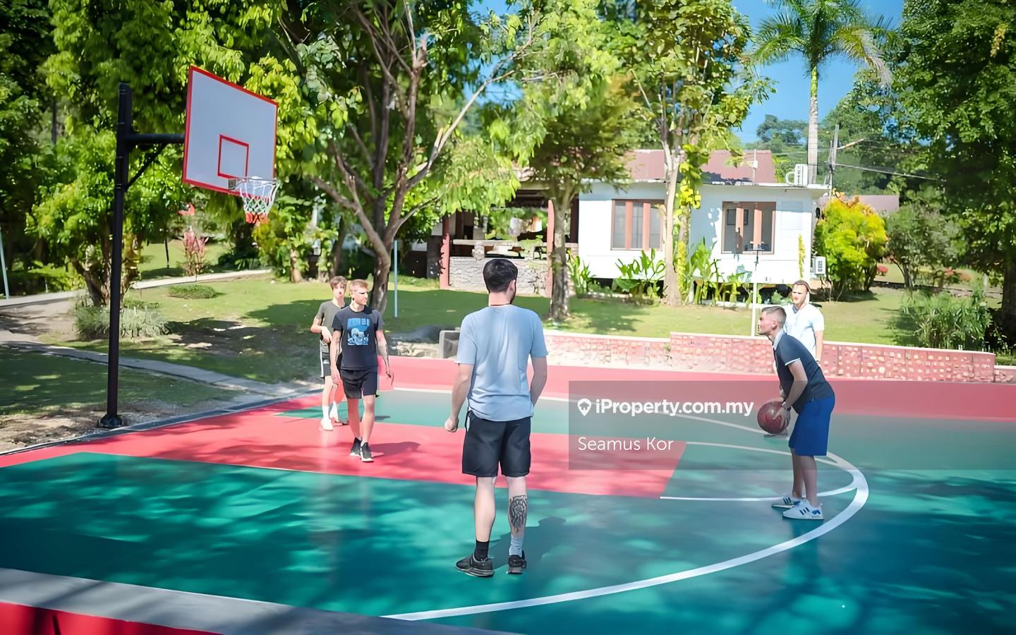 Hotel / Resort untuk Dijual di Karak, Pahang oleh Seamus Kor - iProperty.com.my