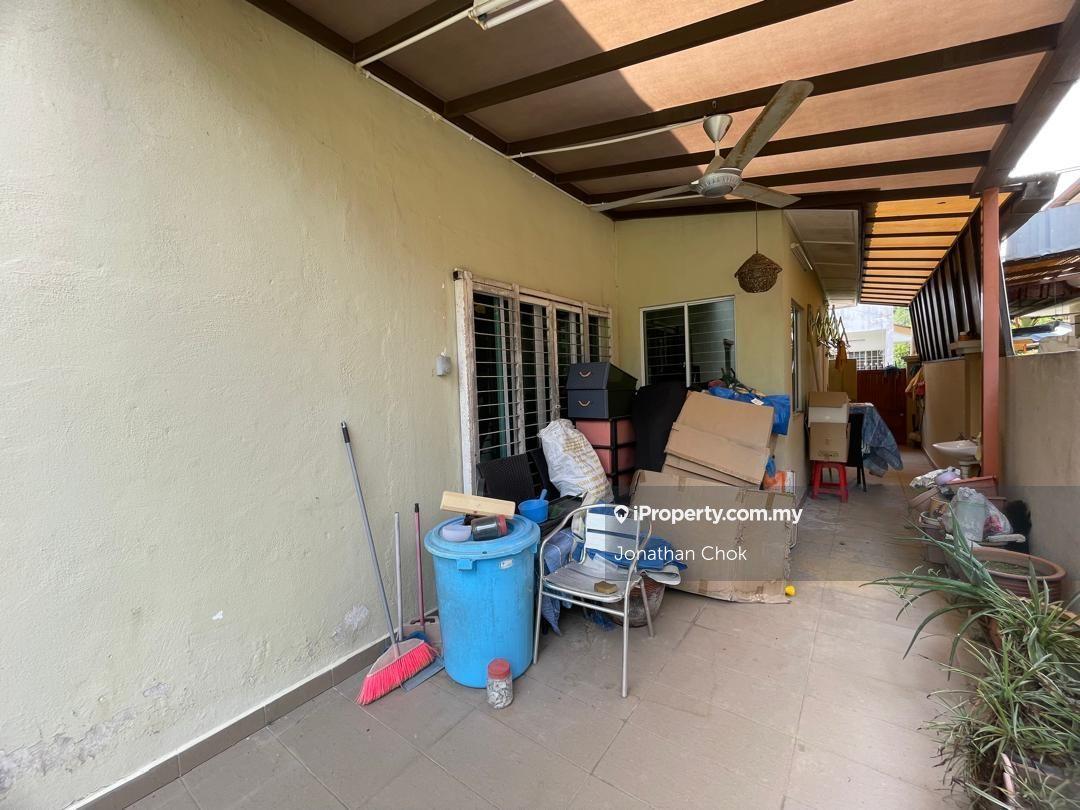 Rumah Berangkai 2 Tingkat untuk Dijual di Taman Puncak Jalil, Seri Kembangan oleh Jonathan Chok - iProperty.com.my