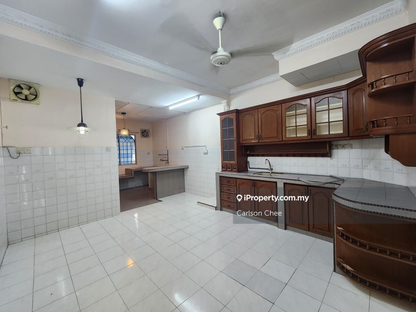 Rumah Teres untuk Dijual di Usj 4, Subang Jaya oleh Carlson Chee - iProperty.com.my