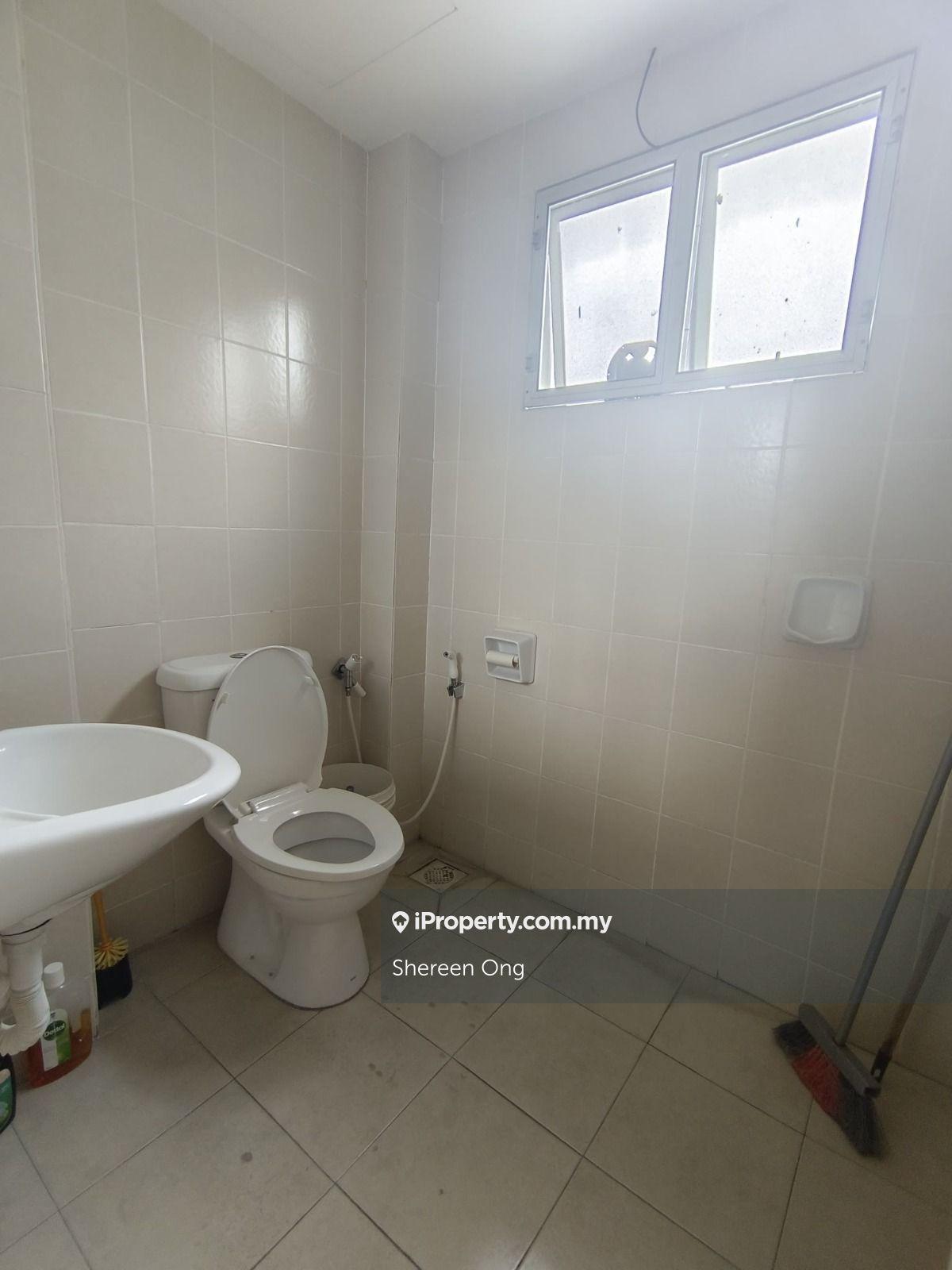 Townhouse for Sale in Sommerset Close Cheras, Cheras by Shereen Ong - iProperty.com.my