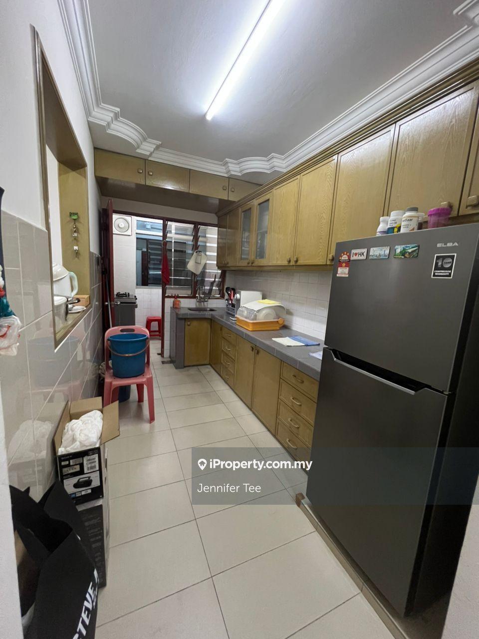 Pangsapuri untuk Dijual di Sri Intan 1 oleh Jennifer Tee - iProperty.com.my