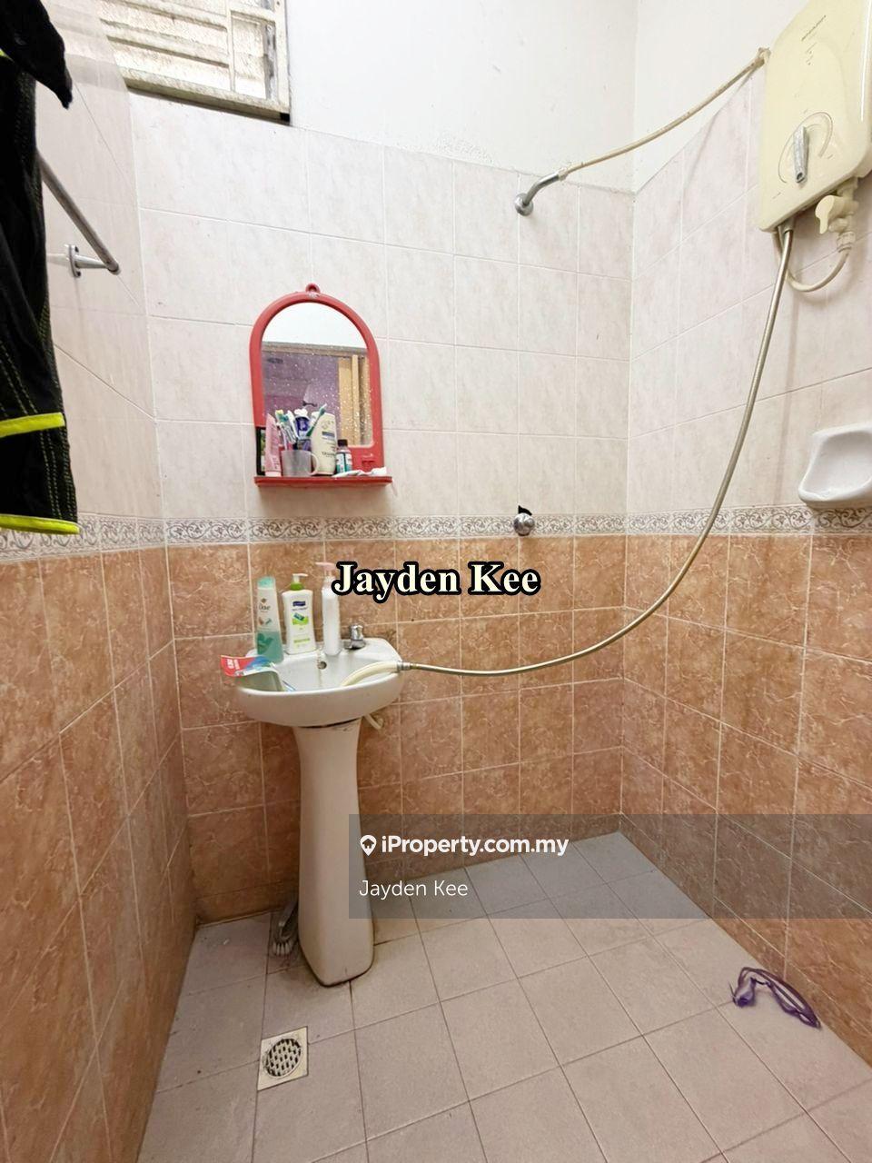 Rumah Berangkai 1 Tingkat untuk Dijual di Taman Jawi Indah, Sungai Jawi oleh Jayden Kee - iProperty.com.my