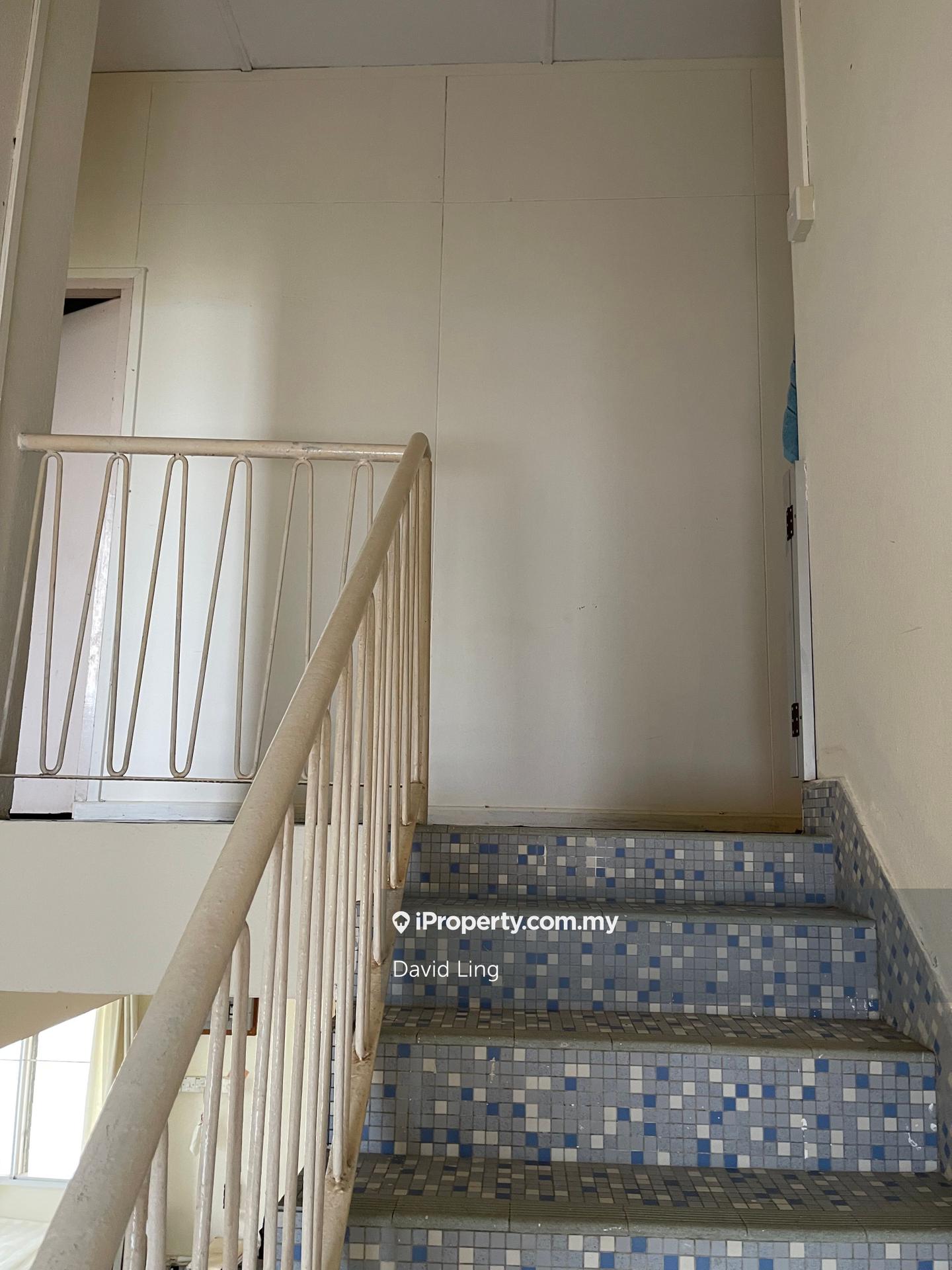 Rumah Berkembar untuk Dijual di Taman Paradise, Kuching oleh David Ling - iProperty.com.my