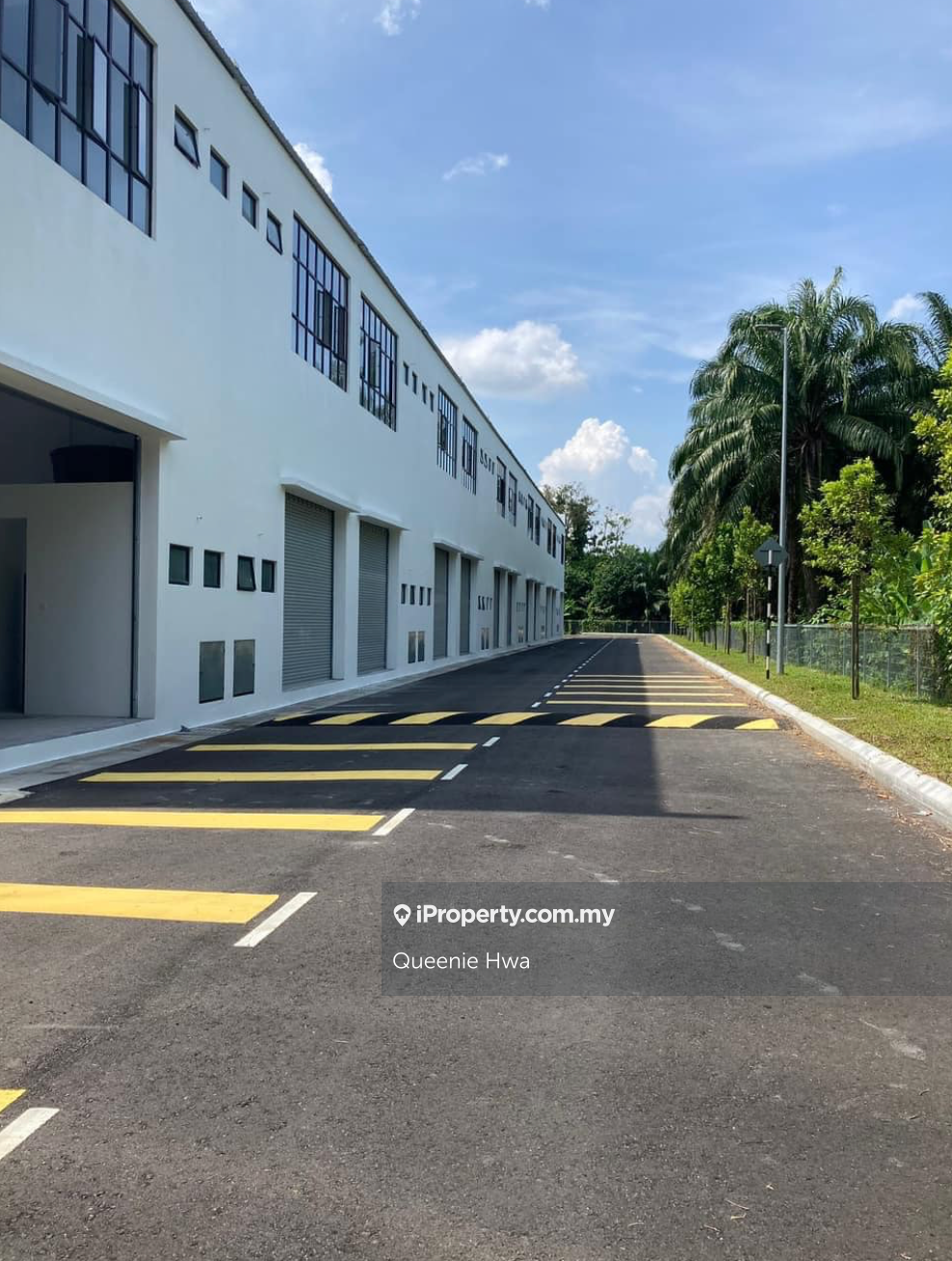 Terrace Factory for Sale in Kampung Sungai Rambai, Jenjarom by Queenie Hwa - iProperty.com.my