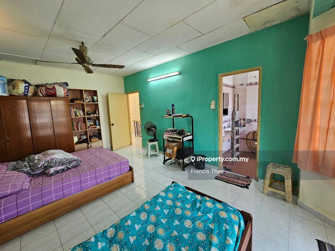 3-storey Terraced House for Sale in Taman Putri Jaya, Cheras by Francis Thee - iProperty.com.my