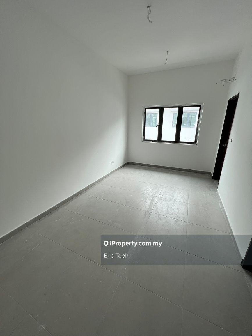 3-storey Terraced House for Sale in Residensi Bukit Orkid (Orchid Hills), Batu 9, Cheras by Eric Teoh - iProperty.com.my