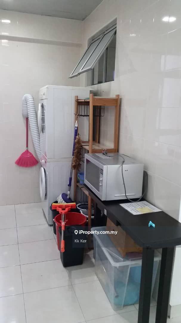 Residensi Servis untuk Disewa di E-Tiara oleh Kk Ker - iProperty.com.my