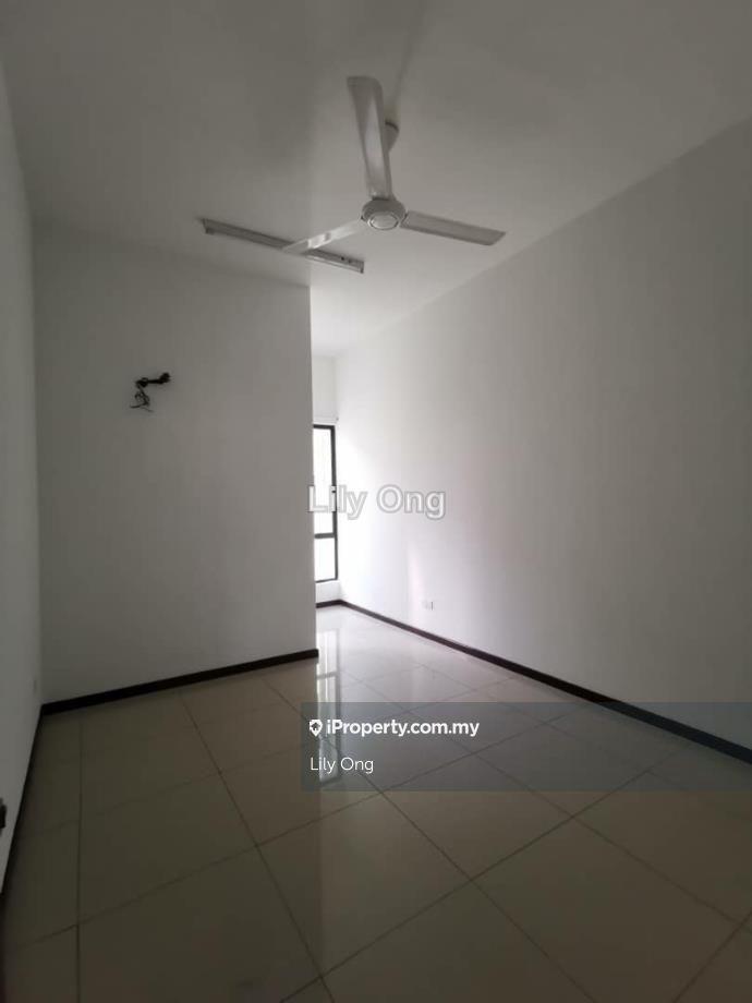 3-storey Terraced House for Sale in SOUTHBAY RESIDENCE, Batu Maung by Lily Ong - iProperty.com.my