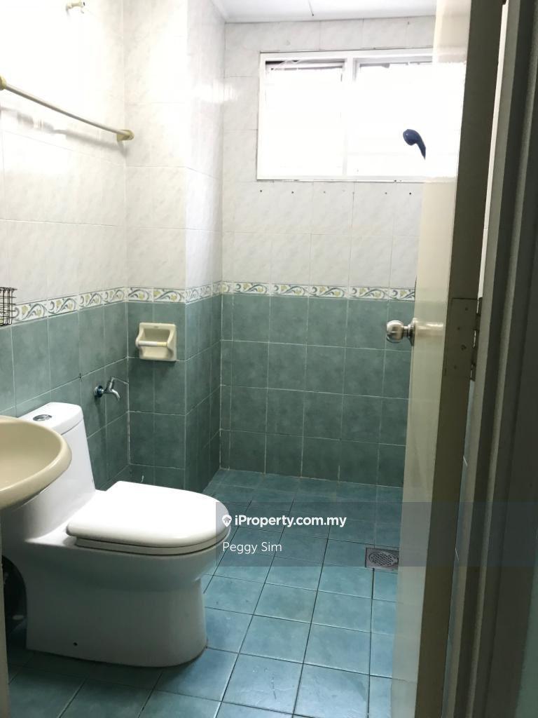 Kondominium untuk Dijual di La Vista Condominiums oleh Peggy Sim - iProperty.com.my