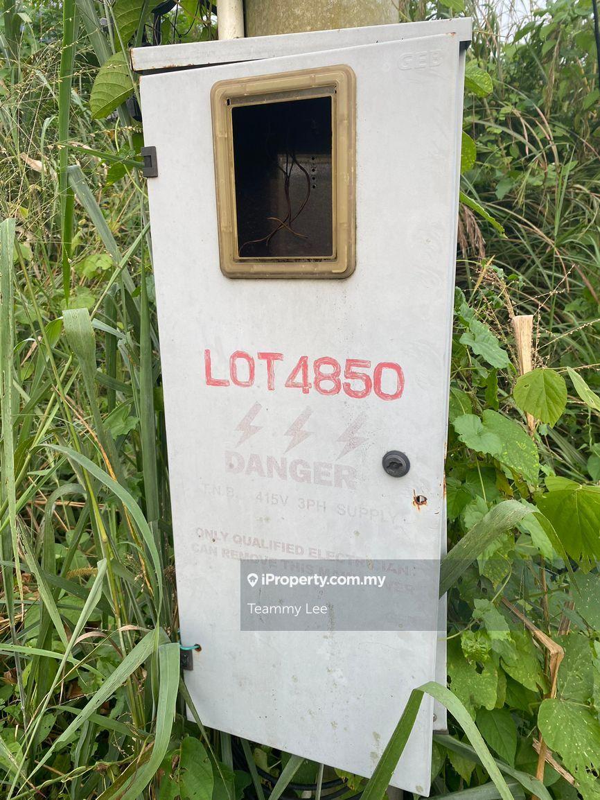 Agricultural Land for Sale in Broga , Sak Da Tok Temple, Electric Ready, Tar Roa, Lenggeng by Teammy Lee - iProperty.com.my