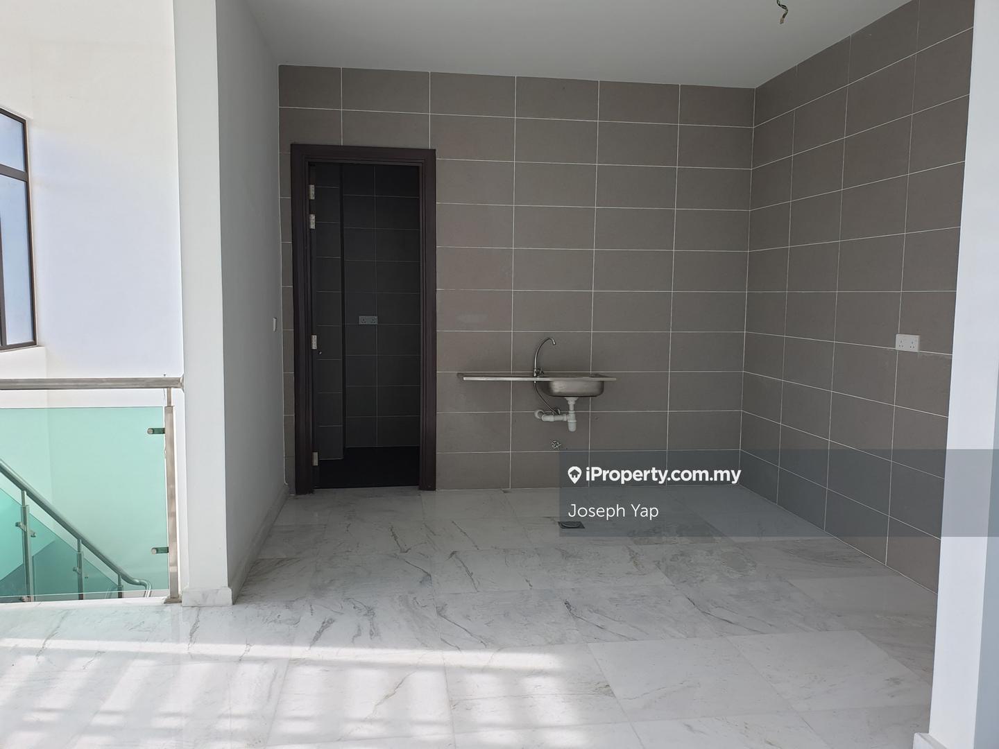 Semi-Detached House for Sale in Putra Heights, Subang Jaya by Joseph Yap - iProperty.com.my