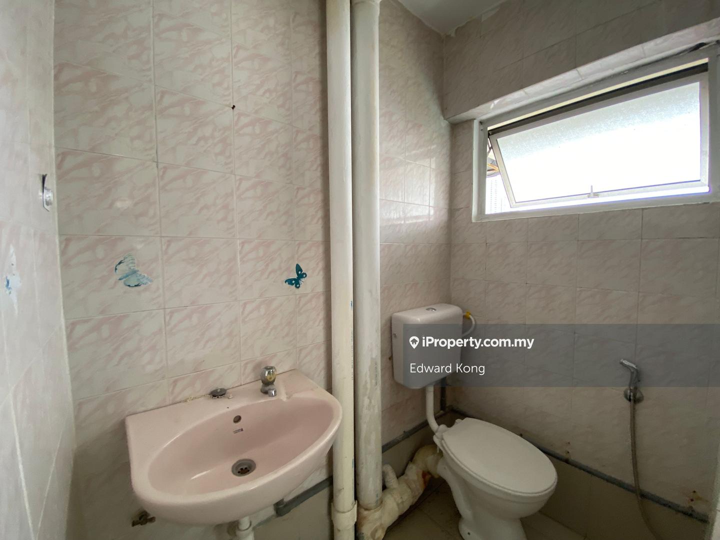 Apartment for Sale in Hijau Ria Kepong Indah by Edward Kong - iProperty.com.my