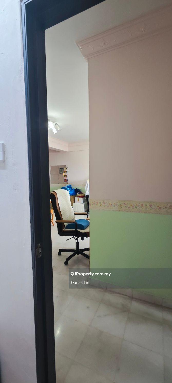 Pangsapuri untuk Dijual di Seri Puri oleh Daniel Lim - iProperty.com.my