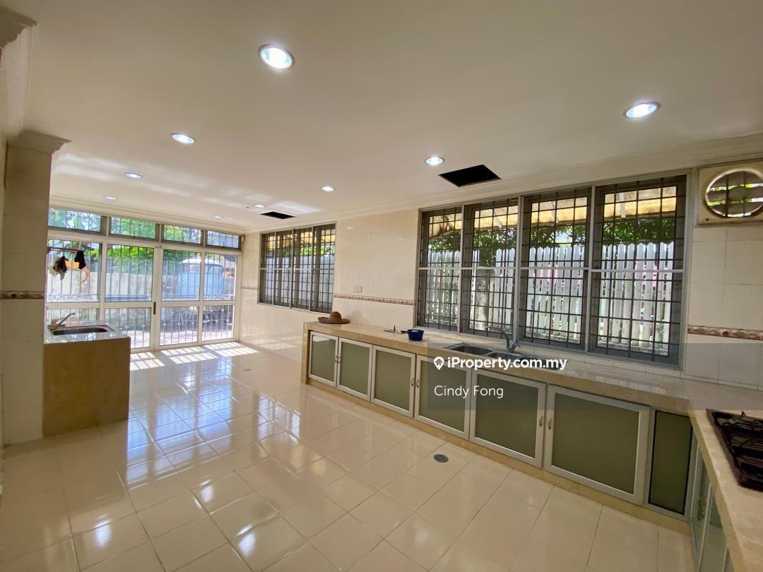 Semi-Detached House for Sale in Kelana Jaya, Petaling Jaya by Cindy Fong - iProperty.com.my
