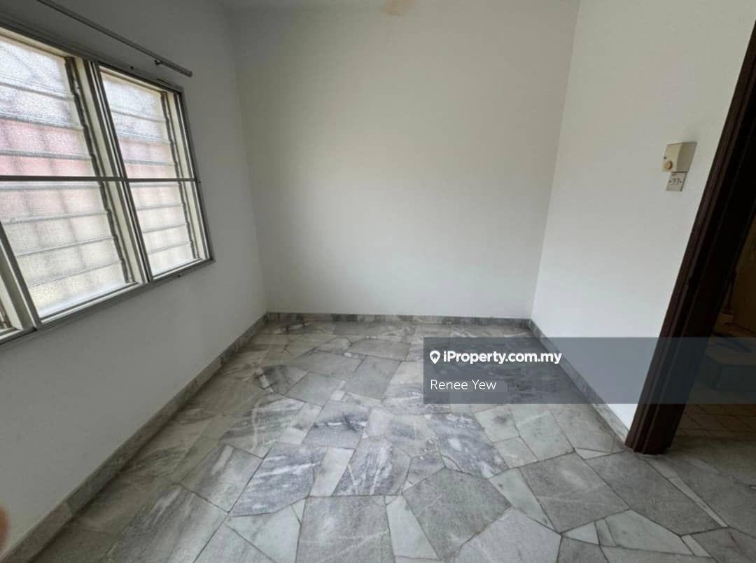 1.5-storey Terraced House for Sale in Sri Petaling Zone J,Sri Petaling,Kuala Lumpur, Sri Petaling by Renee Yew - iProperty.com.my