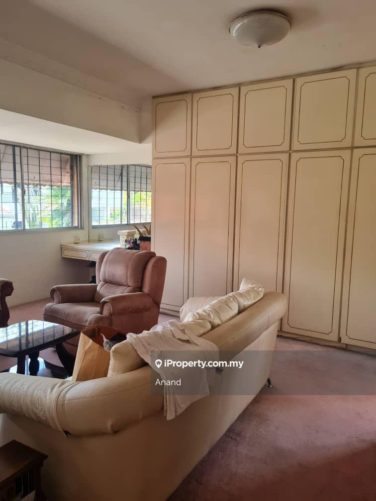 Rumah Berangkai 2 Tingkat untuk Dijual di JALAN TEMPINIS, LUCKY GARDEN, BANGSAR., Bangsar oleh Anand - iProperty.com.my