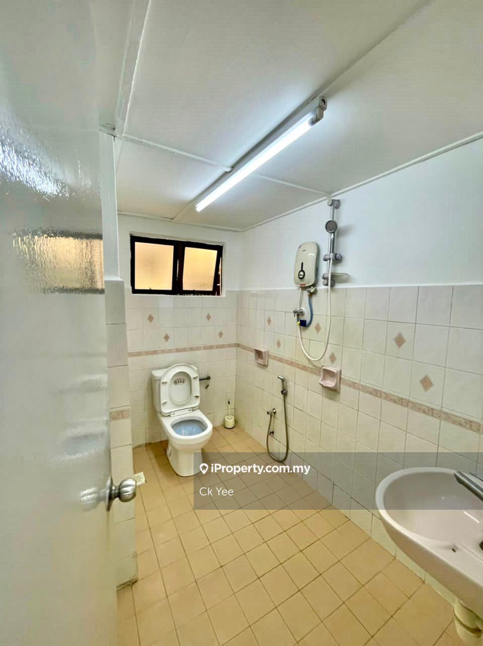 Condominium for Rent in Vista Komanwel C by Ck Yee - iProperty.com.my