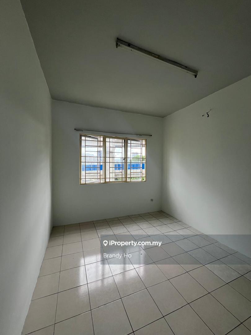 Condominium for Sale in Puncak Banyan by Brandy Ho - iProperty.com.my