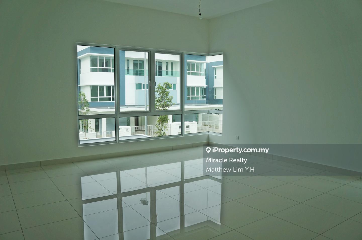 Semi-Detached House for Sale in Ambang Botanic, Klang by Matthew Lim Y.H - iProperty.com.my