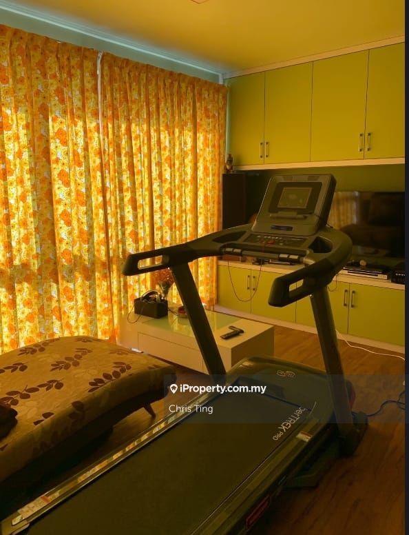 3-storey Terraced House for Sale in 16 Sierra, Puchong by Chris Ting - iProperty.com.my