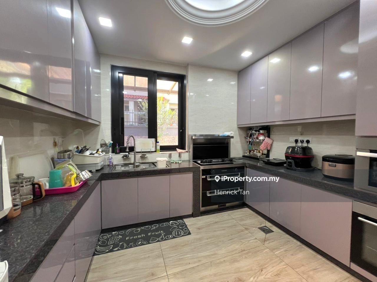 Bungalow House for Sale in Bandar Kinrara Seksyen 9, Bandar Kinrara by Henrick Tan - iProperty.com.my