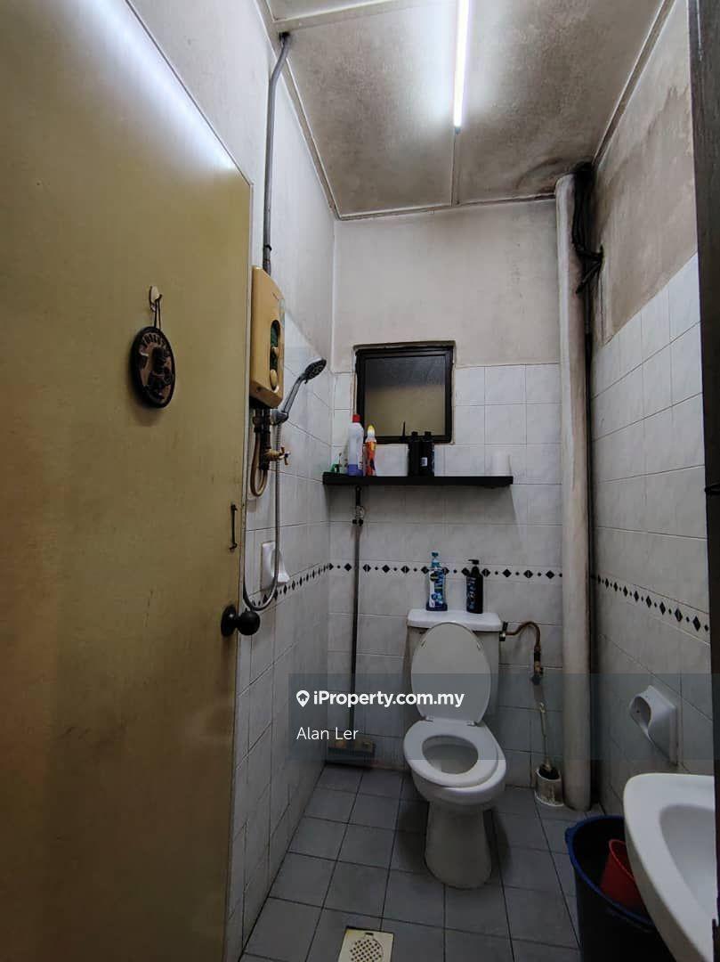 1-storey Terraced House for Sale in Taman Putri, Kulai by Alan Ler - iProperty.com.my