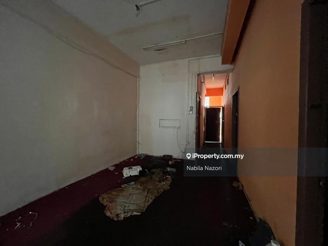 Shop-Office for Sale in Kota Bharu, Kelantan by Nabila Nazori - iProperty.com.my