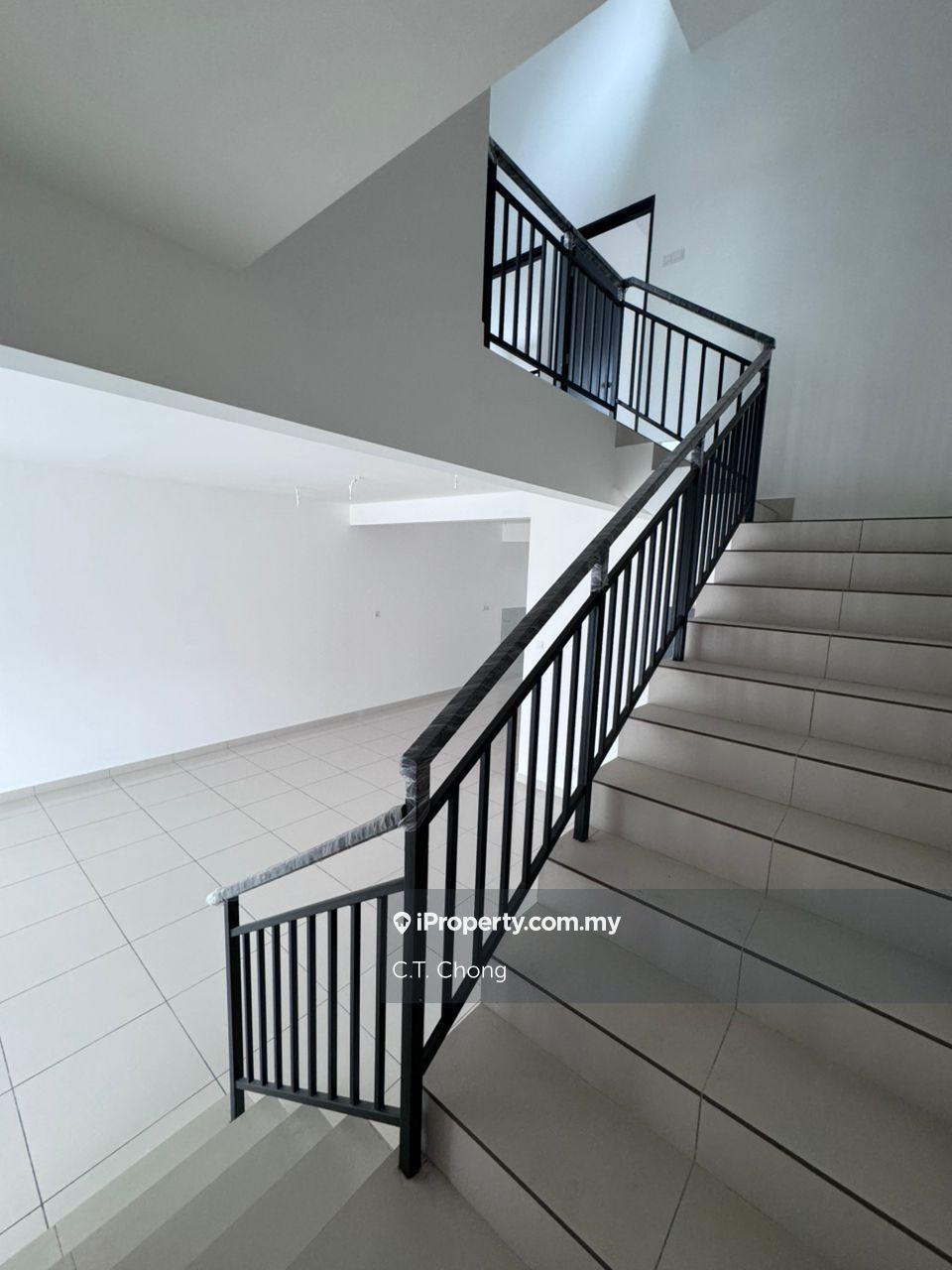 Rumah Berangkai 2 Tingkat untuk Dijual di Taman Dato Onn, Johor Bahru oleh C.T. Chong - iProperty.com.my